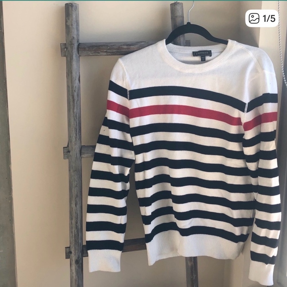 Men Express Sweater Size Small